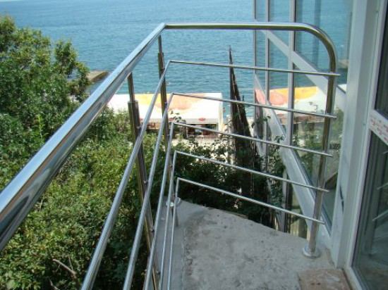 ограждения балконные
